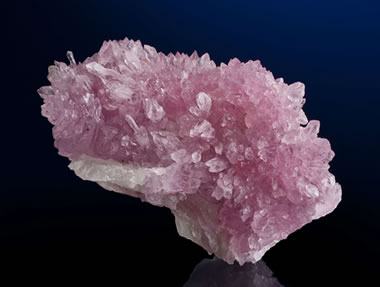 کوارتز صورتی (Rose Quartz)
